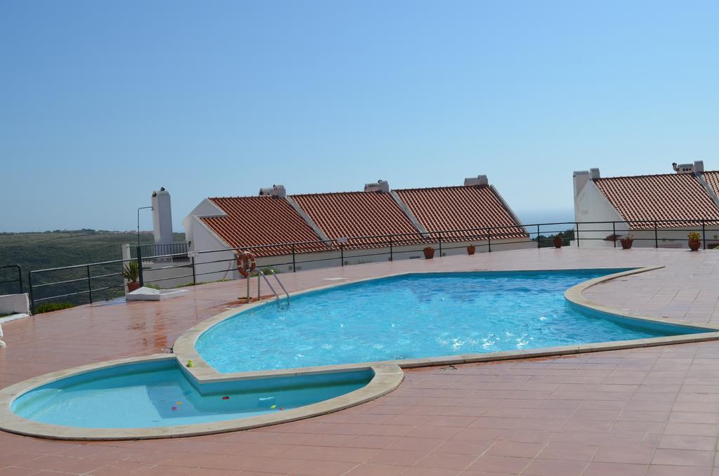Coral Villa Эрисейра Экстерьер фото